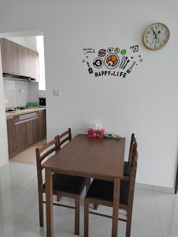 Central Park Homestay Johor Bahru Exterior photo